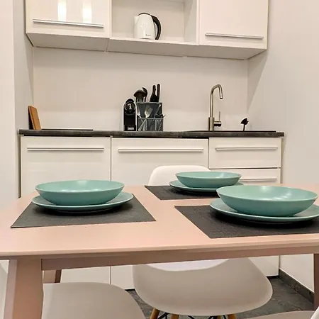 Luxury Gallery Apartment