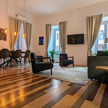 Luxury Gallery Apartman *